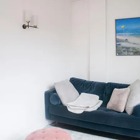 Charming Design Apt With Terrace In Paris * Παρίσι
