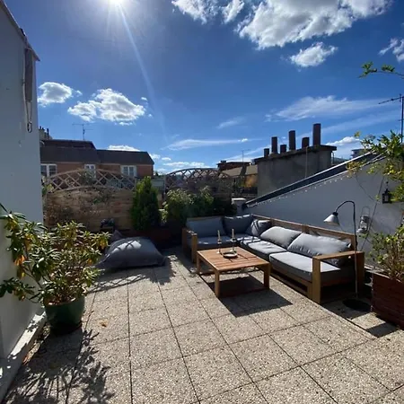 Charming Design Apt With Terrace In Paris * Παρίσι